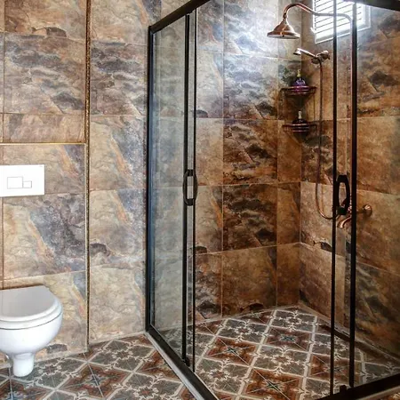 Mira Apart アパートホテル イスタンブール